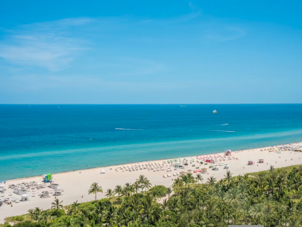 Luxury South Beach Rentals - Oceanfront Balcony, 3 Pools & Spa Access